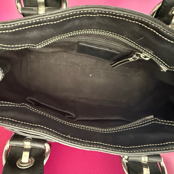 Coach purse (medium) - Picture 4 of 6